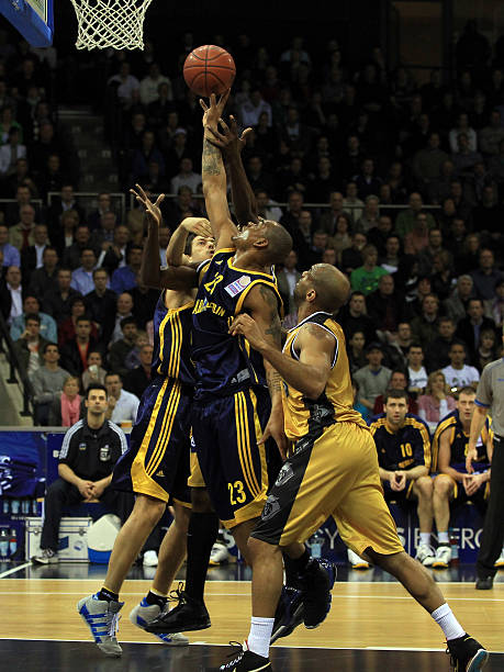 王钰栋尝试 王钰栋尝试