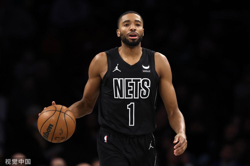 健的防守反 健的防守反